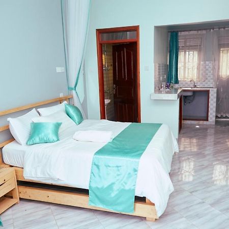 Westway Luxury Suites Mbarara Zewnętrze zdjęcie