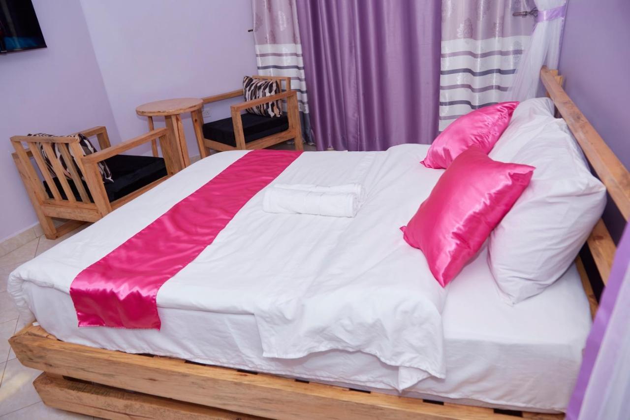 Westway Luxury Suites Mbarara Zewnętrze zdjęcie