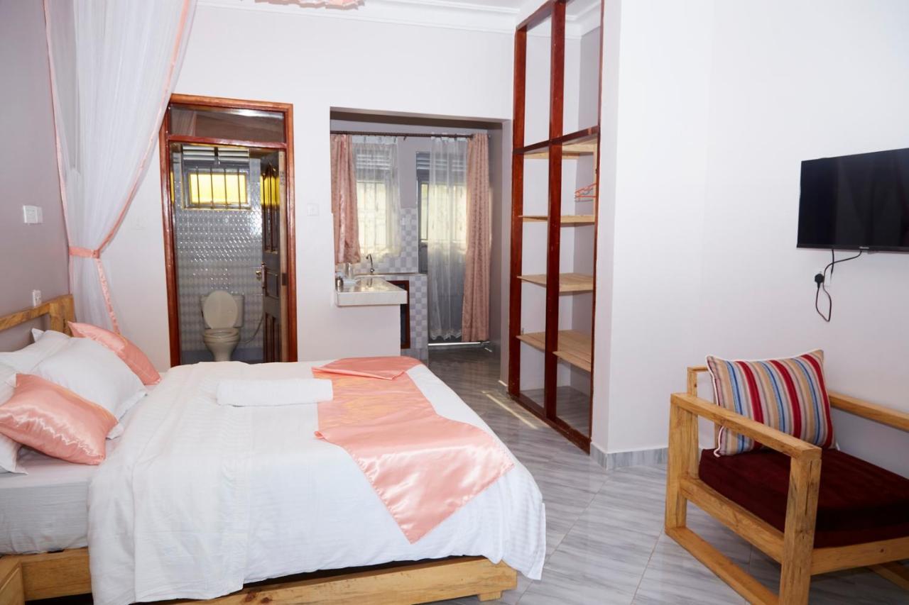 Westway Luxury Suites Mbarara Zewnętrze zdjęcie