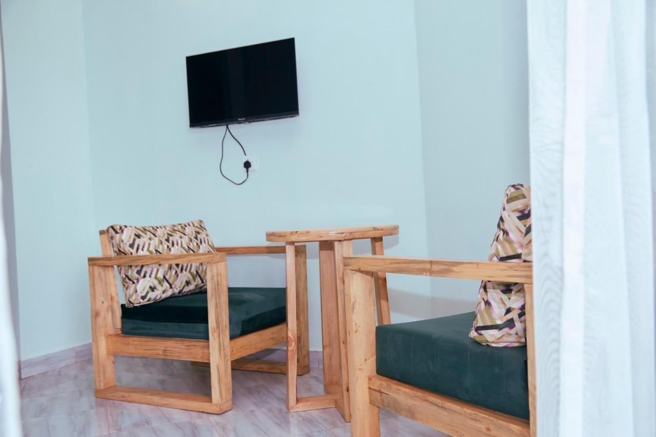 Westway Luxury Suites Mbarara Zewnętrze zdjęcie