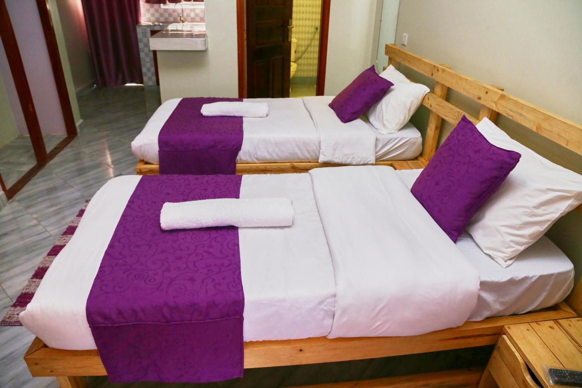 Westway Luxury Suites Mbarara Zewnętrze zdjęcie